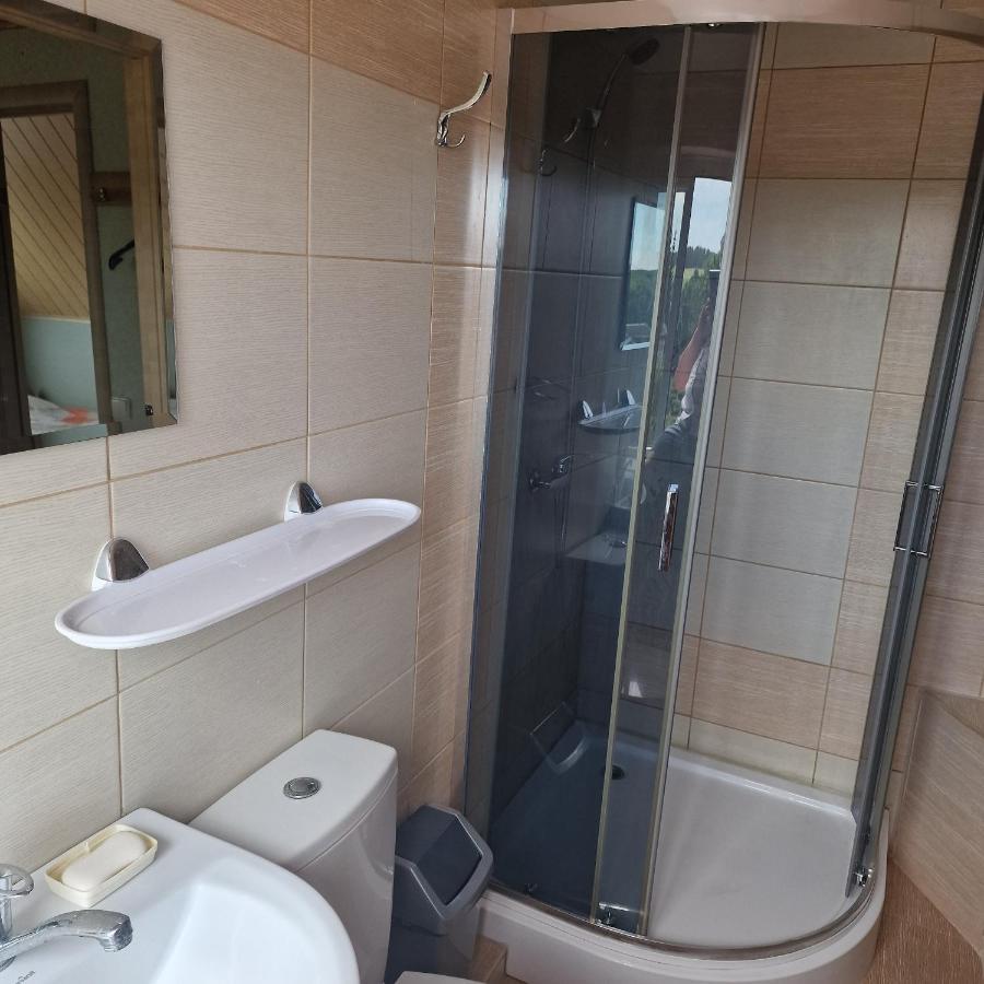 Griezto 5 Hotel Zarasai Ruang foto